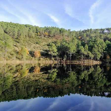 Ruralrut En El Tiemblo Precios Especiales A Partir De 7 Noches, Wifi, Cabina De Hidromasaje, Aire Acondicionado, Zonas De Bano Naturales Cercanas Ел Тиембло Екстериор снимка
