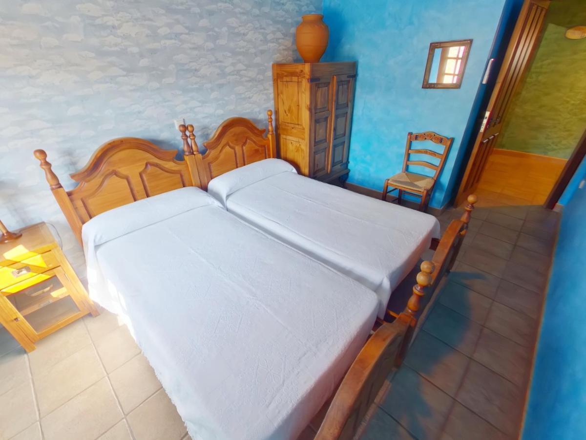 Ruralrut En El Tiemblo Precios Especiales A Partir De 7 Noches, Wifi, Cabina De Hidromasaje, Aire Acondicionado, Zonas De Bano Naturales Cercanas Ел Тиембло Екстериор снимка