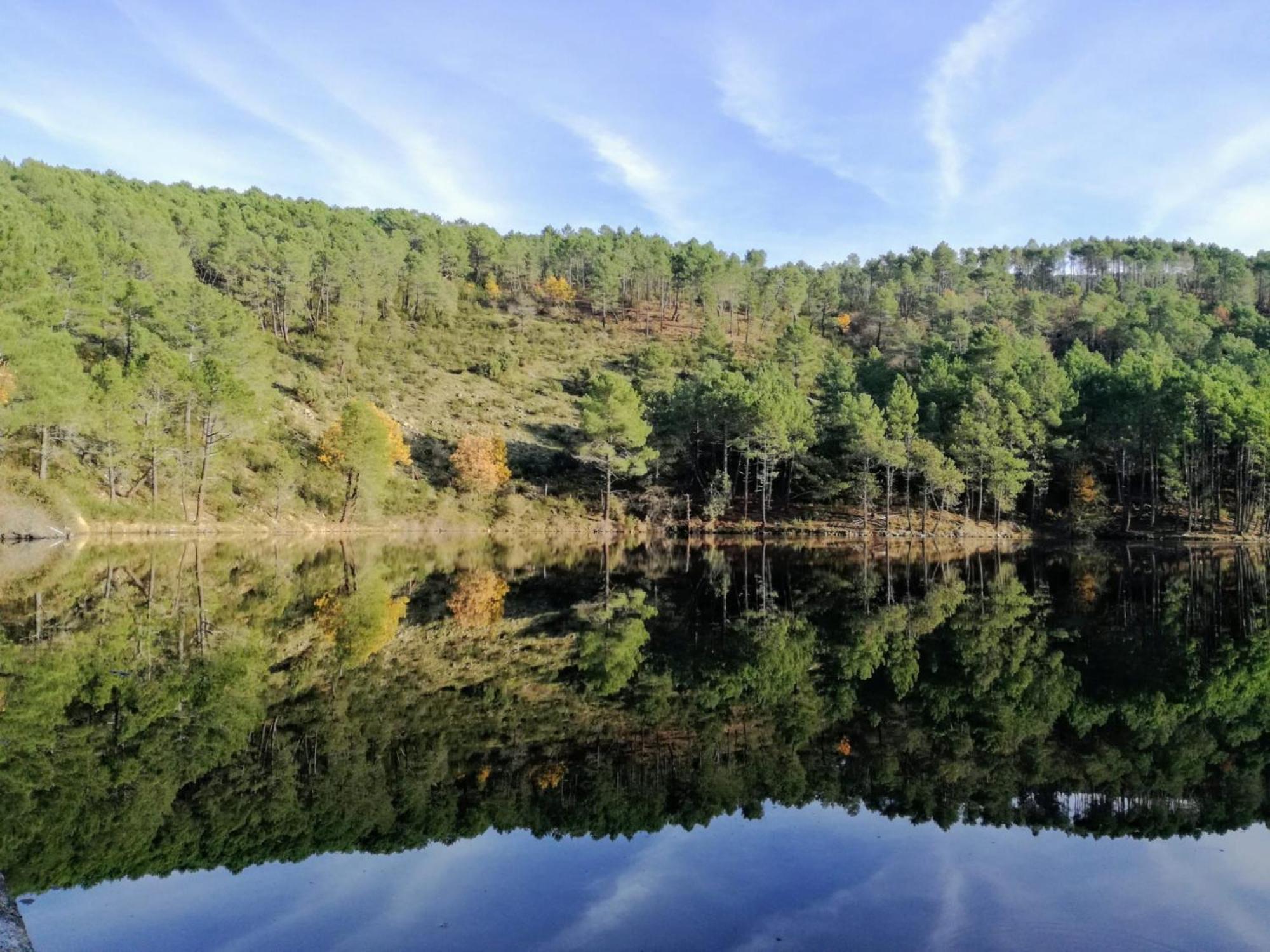 Ruralrut En El Tiemblo Precios Especiales A Partir De 7 Noches, Wifi, Cabina De Hidromasaje, Aire Acondicionado, Zonas De Bano Naturales Cercanas Ел Тиембло Екстериор снимка